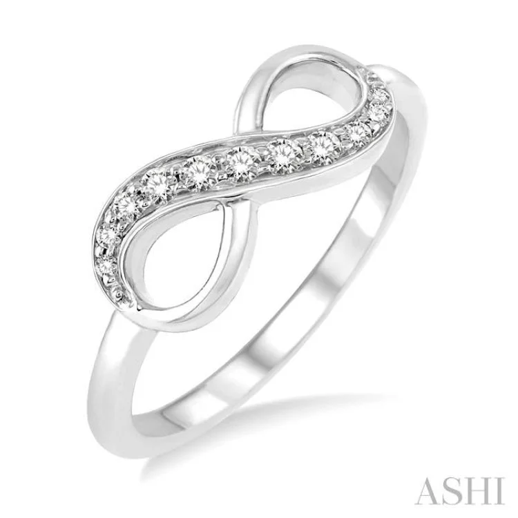 Designer Gold Ring for Engagement-1/6 Ctw Round Cut Diamond Infinity Ring in 10K White Gold