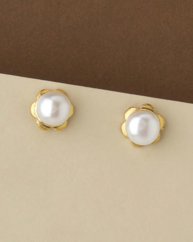 Large Drop Earrings for Fashion-Simple Pearl Stud Earring