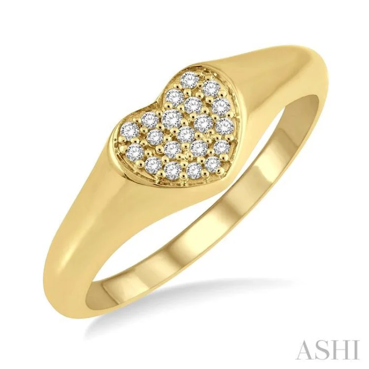 Bold Gemstone Ring for Statement Look-1/10 Ctw Heart Signet Round Cut Diamond Stackable Ring in 10K Yellow Gold