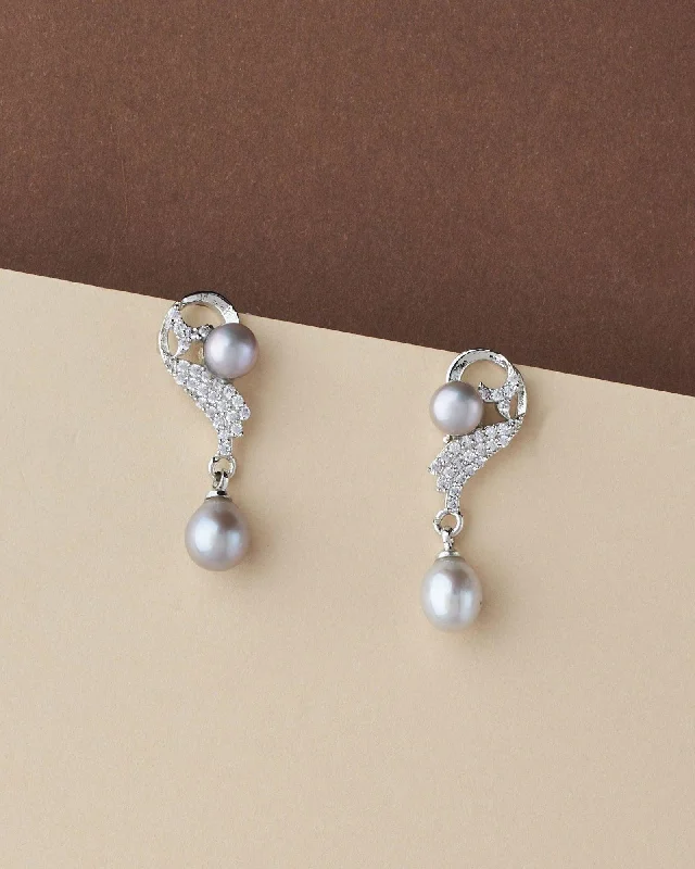 Beaded Earrings for Women-Pretty Stone Studded Pearl Earring