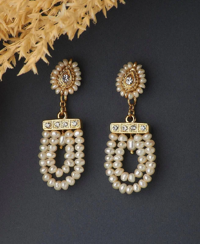 Chic Earrings for Stylish Women-Traditional Pearl Hanging Earrings