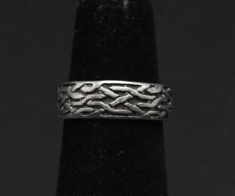 Fashionable Stackable Rings for Women-Vintage Sterling Silver Celtic Knot Open Shank Adjustable Toe Ring - Size 3.25+