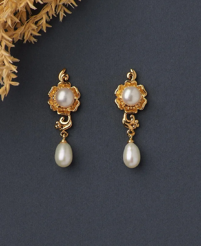 Cute Earrings for Everyday Wear-Trendy Pearl Hang Earring