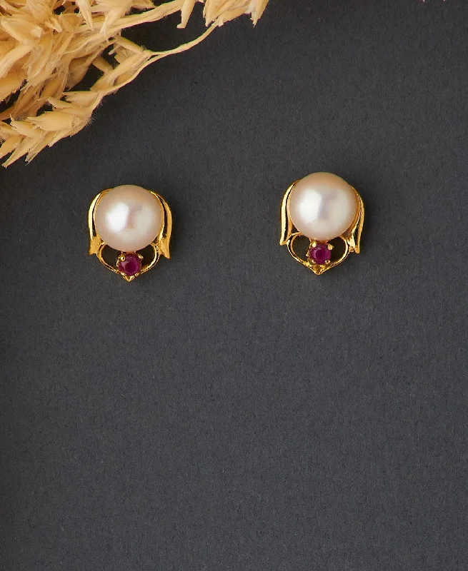 Handmade Earrings for Casual Style-Simple Pearl Stud Earring