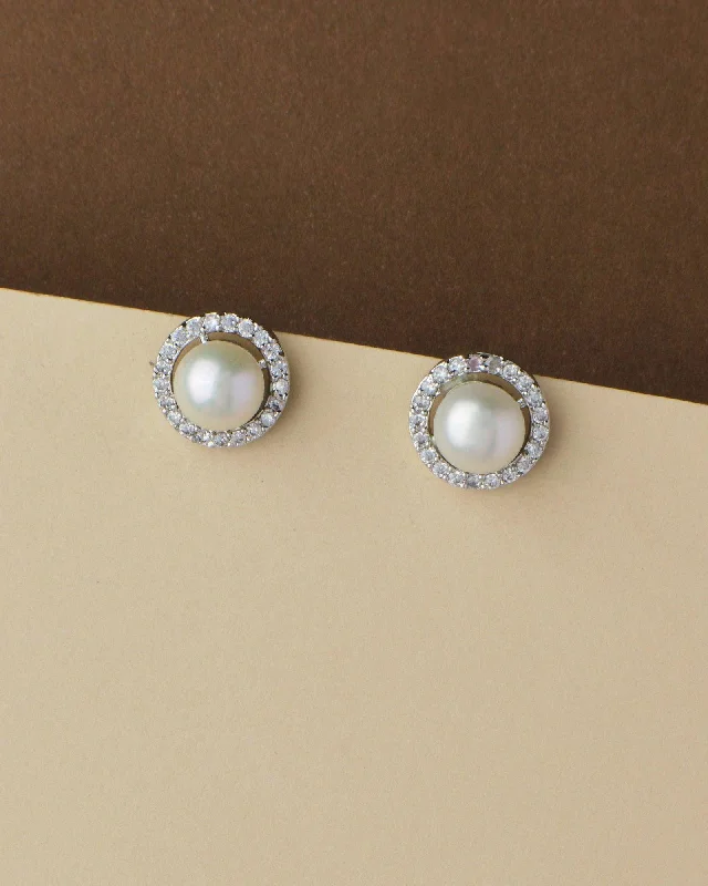 Elegant Gold Stud Earrings-Pretty White Pearl Stud Earring