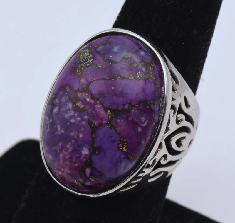 Custom Wedding Ring for Fashionable Couples-Vintage Sterling Silver Dyed Purple Turquoise Ring - Size 7.25