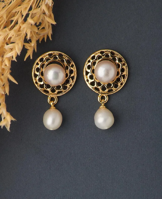 Gold Earrings for Formal Occasions-Trendy White Pearl Hanging Earring