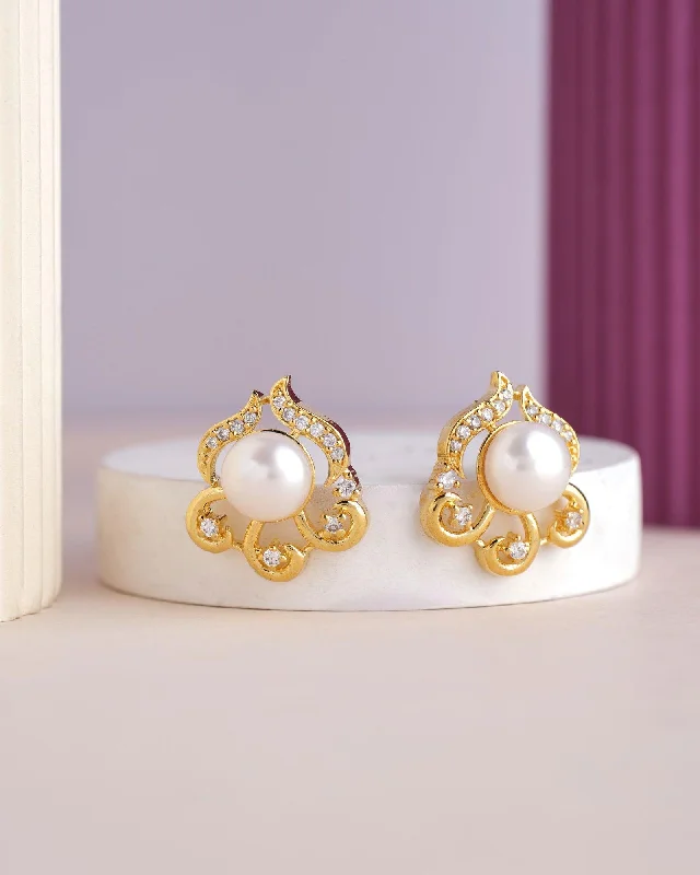 Neon Earrings for Parties-Pretty Stud Pearl Earring