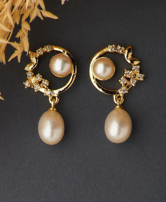 Crystal Stud Earrings for Weddings-Trendy Drop Pearl Earring