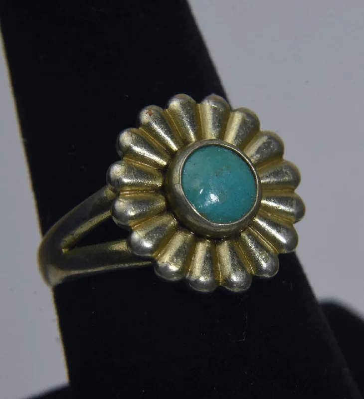 Simple Gemstone Ring for Fashion-Silver Turquoise Enamel Flower Ring - Size 8.25