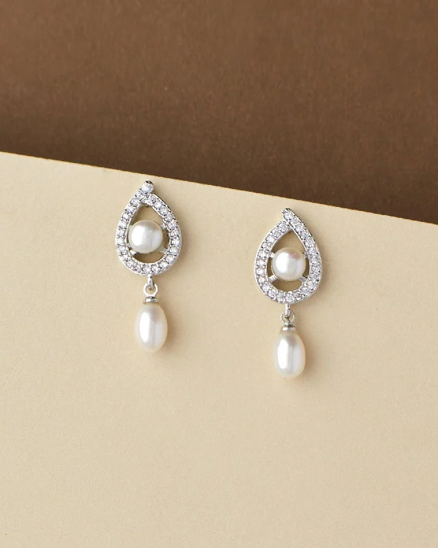 Glamorous Earrings for Night Life-Trendy White Hang Pearl Earring