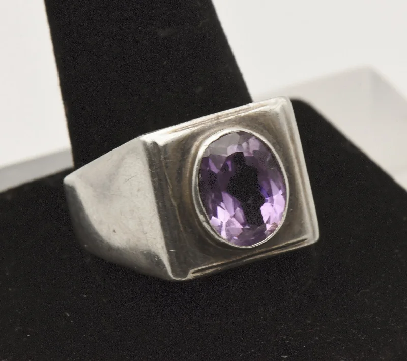 Vintage Style Ring for Women-Vintage Sterling Silver and Amethyst Modern Design Ring - Size 13.25