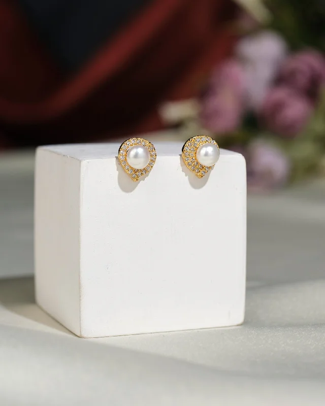 Classic Earrings for Every Occasion-Simple Stud Earrings