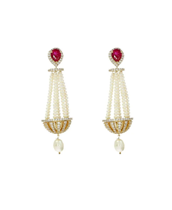 Stylish Statement Earrings-Traditional Pearl Hanging Earrings