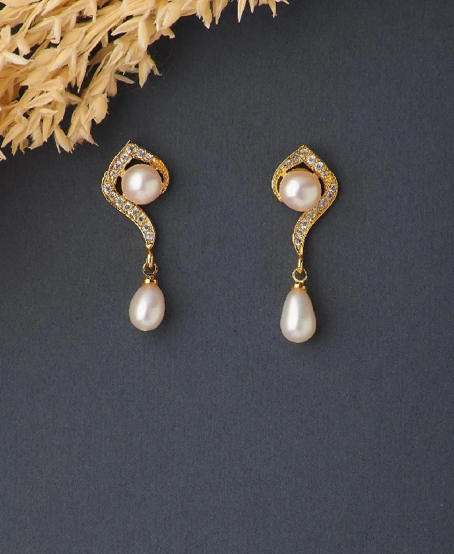 Stylish Statement Earrings-Simple Real Pearl Hanging Earring