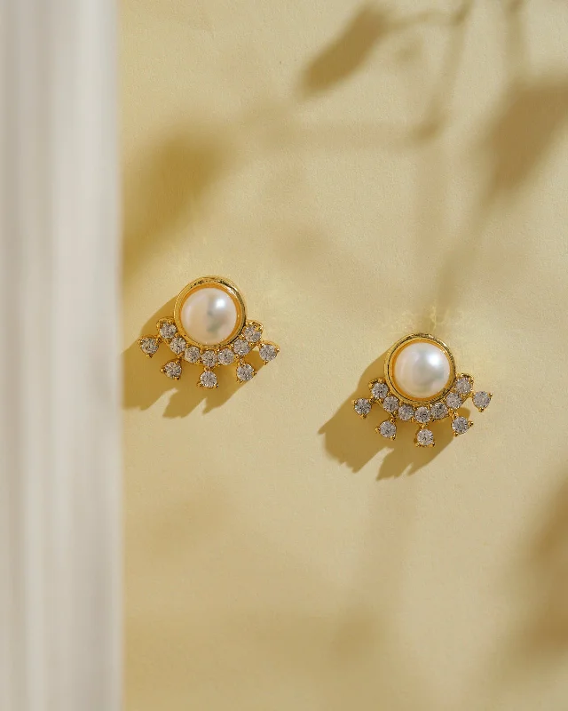 Handcrafted Drop Earrings for Unique Look-Simple White Pearl Stud Earrings