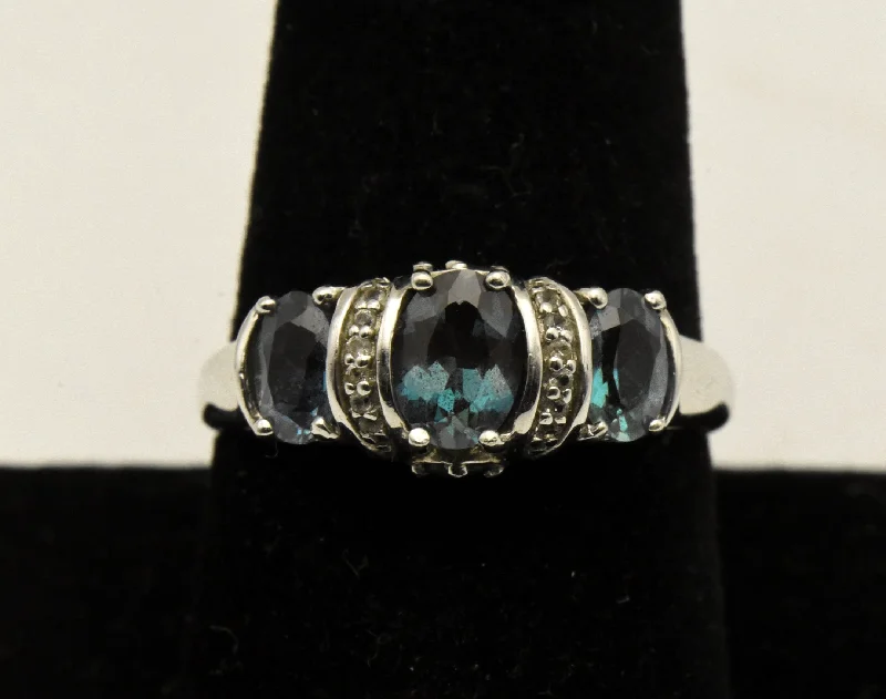 Trendy Gold Ring for Fashion-Vintage Sterling Silver Synthetic Color Change Sapphire and Topaz Ring - Size 9