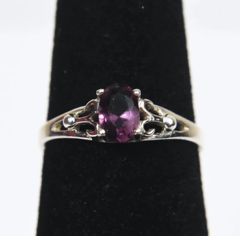 Vintage Style Ring for Women-Sterling Silver Expandable Purple Stone Ring - Size 4+