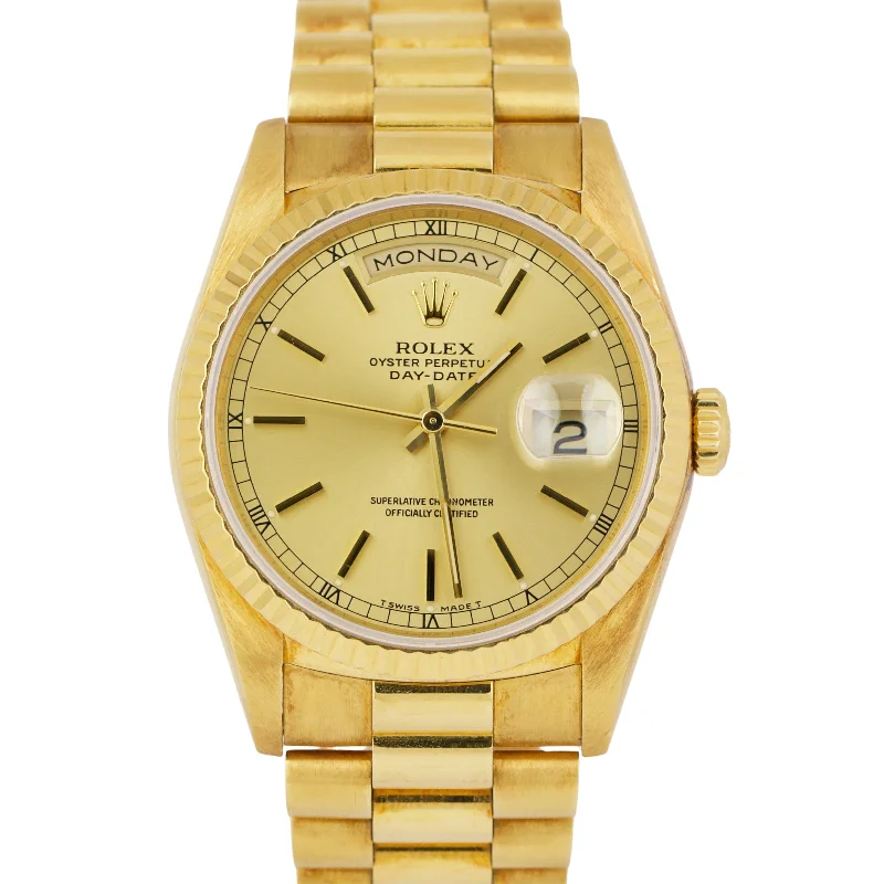 Fashionable Women's Watches for Gift Giving-UNPOLISHED Rolex Day-Date President CHAMPAGNE 18K Yellow Gold 36mm Fluted 18238