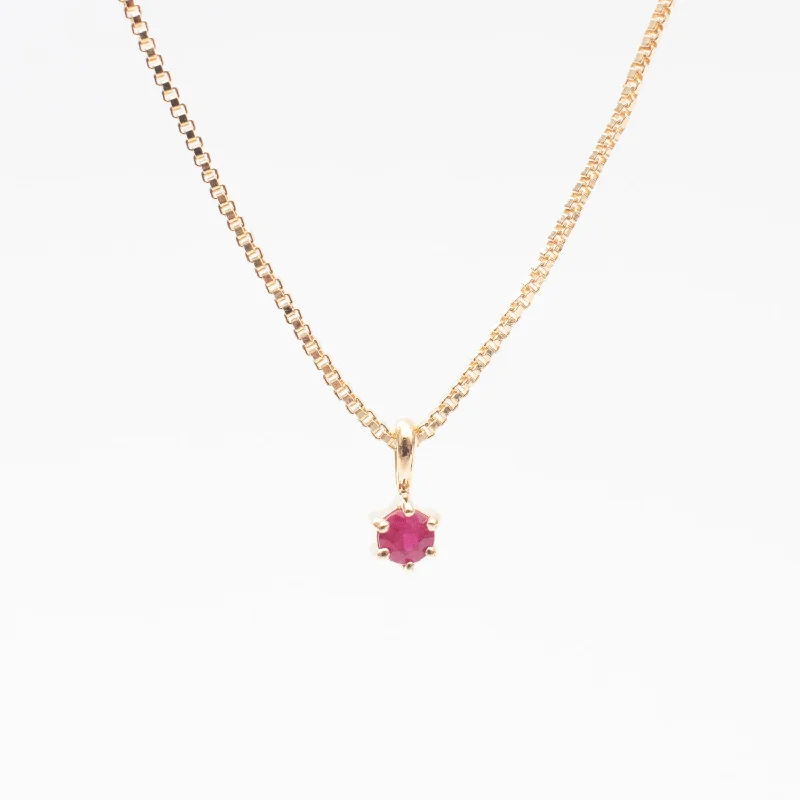 Classic Silver Necklace for Everyday Wear-Gold Vermeil Round Claw Set Ruby Necklace