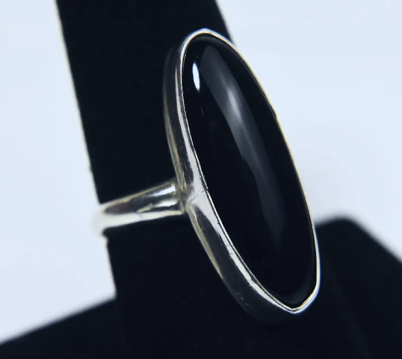 Personalized Wedding Band for Couples-Vintage Black Onyx Ring - Size 7.75