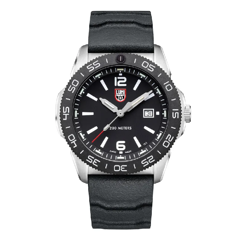 Designer Watches for Corporate Professionals-Luminox Pacific Diver Series 3121