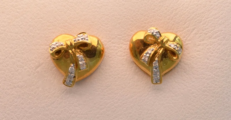 Personalized Earrings for Fashion-18k yellow gold, heart-shaped post  earrings with diamond bows.