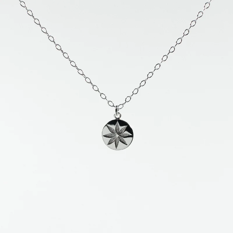 Fashion Necklace for Young Women-Silver Flower Disc Necklace